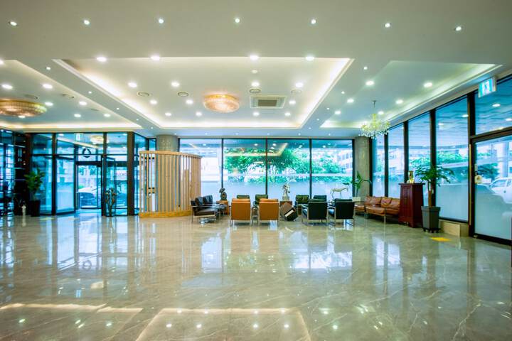 Lobby Entry