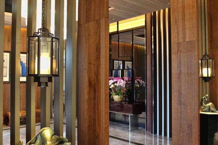 Hotel 4 of 159