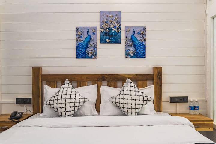 Room 3 of 19