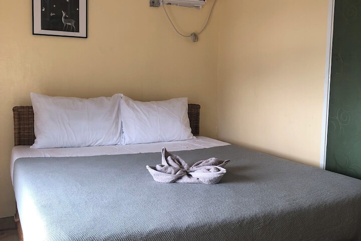 Room 8 of 21