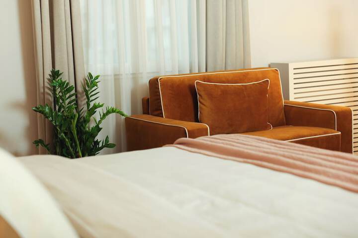 Room 15 of 72