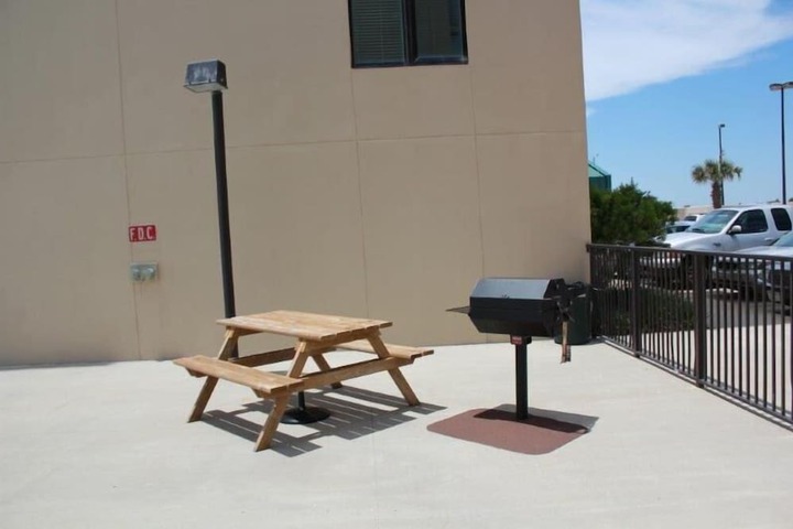 Property Grounds 19 of 20