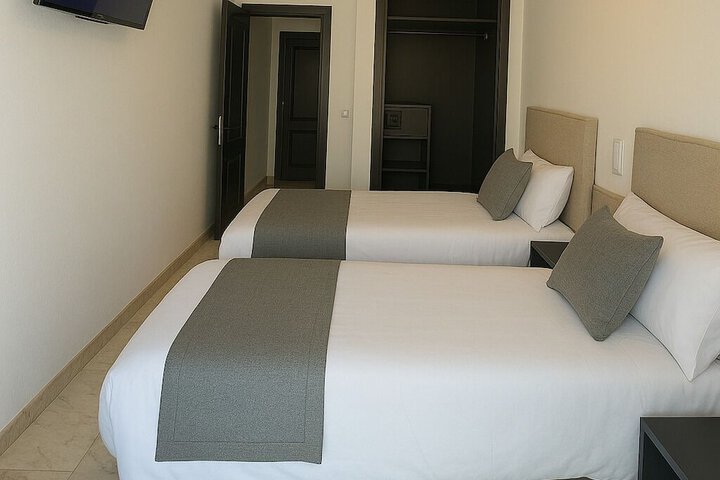Room 3 of 12