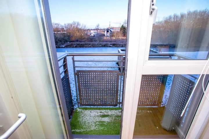 Terrace/Patio 6 of 14