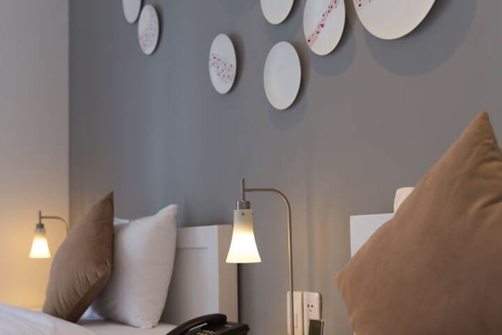 Room 10 of 53
