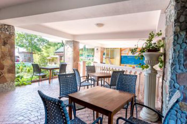 Terrace/Patio 169 of 176
