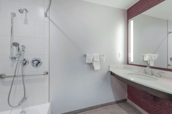 Bathroom shower
