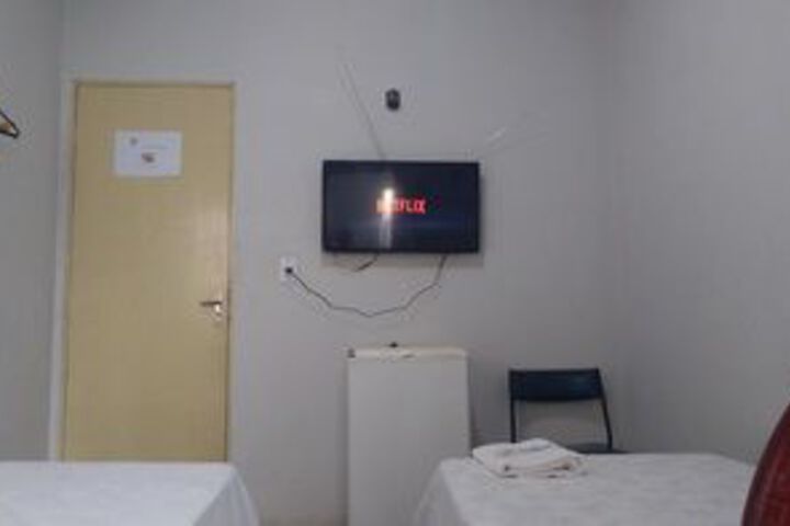Room 114 of 189