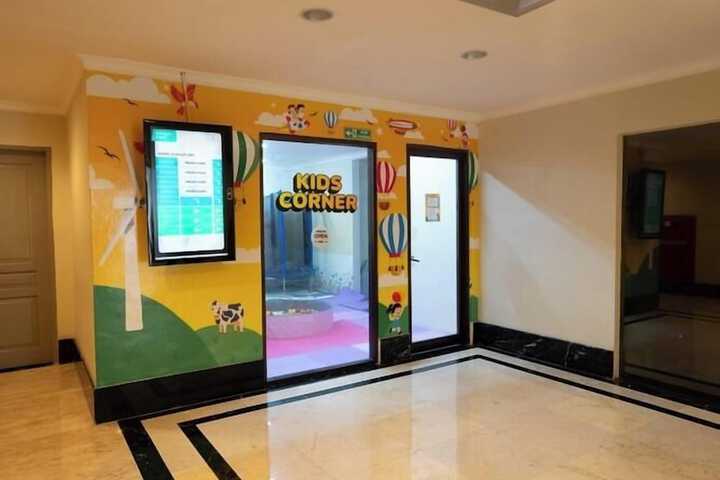 Children's play area - indoor