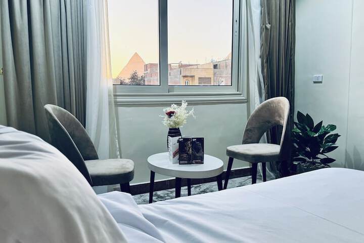 Room 5 of 53