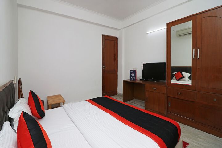 Room 22 of 27