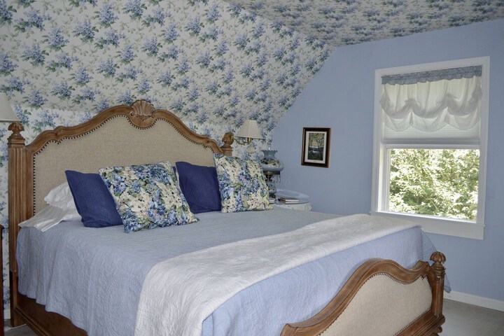 Room 12 of 59