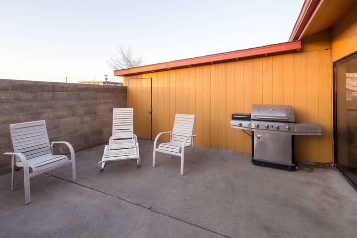 BBQ/picnic area