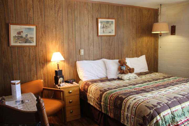 Room 31 of 90