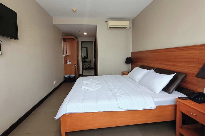 Room 47 of 73