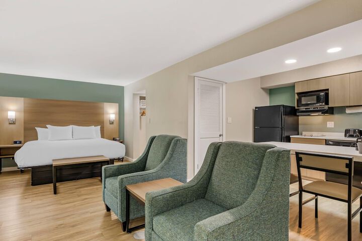 Room 44 of 68