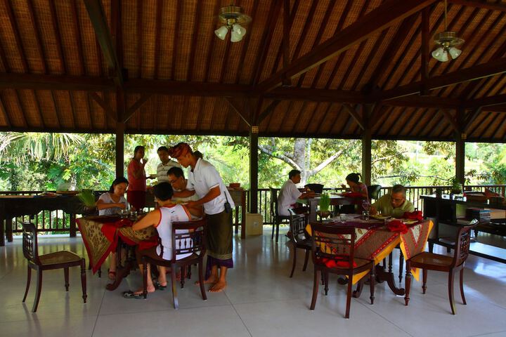 Dining 151 of 232