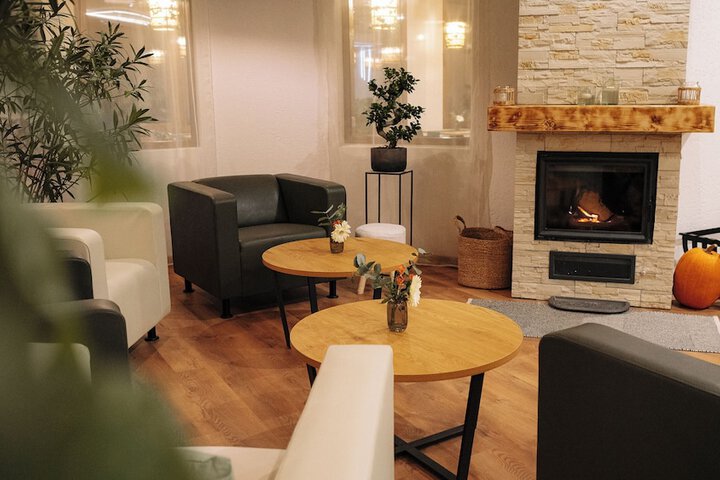 Hotel Interior 152 of 184