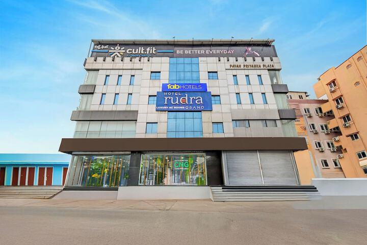 Fabhotel Rudra Grand