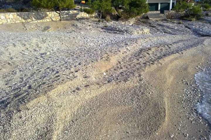 Beach 5 of 11