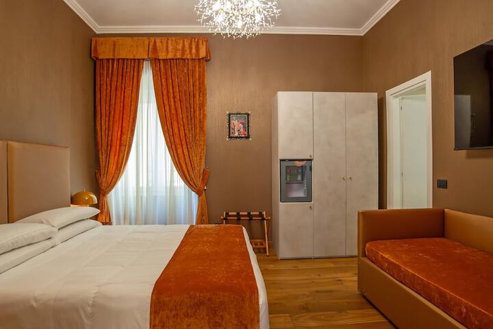 Room 46 of 97