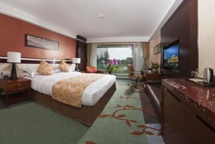Room 17 of 63