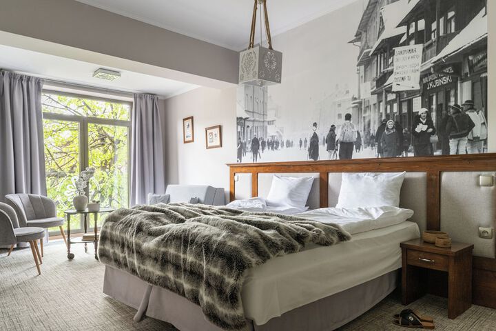 Room 20 of 50