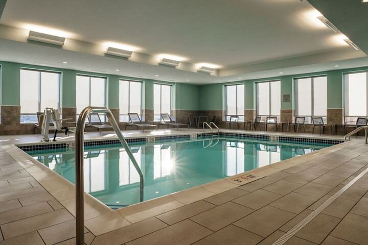 Pool image of Courtyard by Marriott Huntsville-Madison
