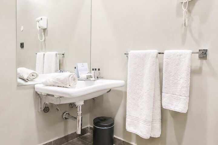 Clean Restrooms