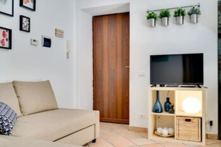 Room 18 of 23