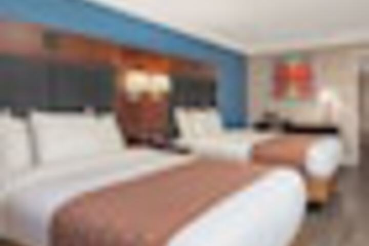 Room 5 of 42