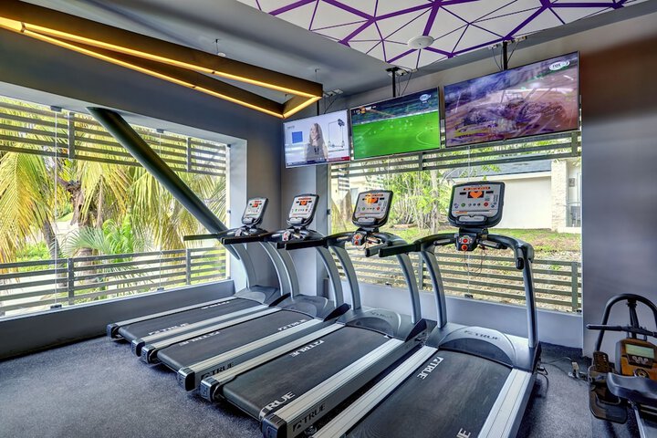 Health and Fitness 108 of 261