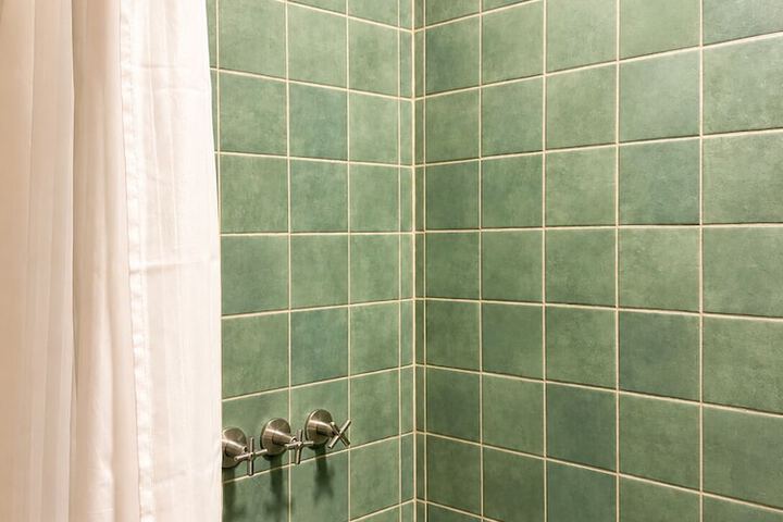 Room 14 of 20