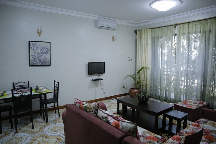 Room 18 of 32