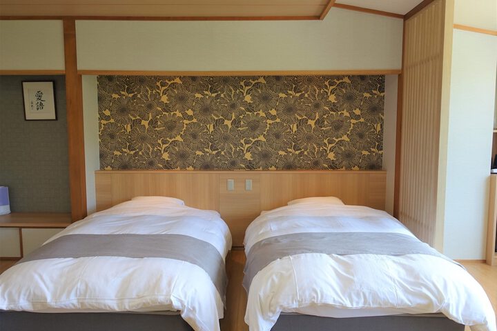 Room 15 of 58
