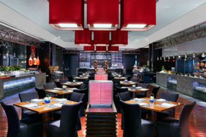 Dining 88 of 93