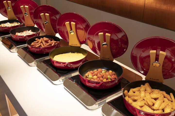 Dining 129 of 160
