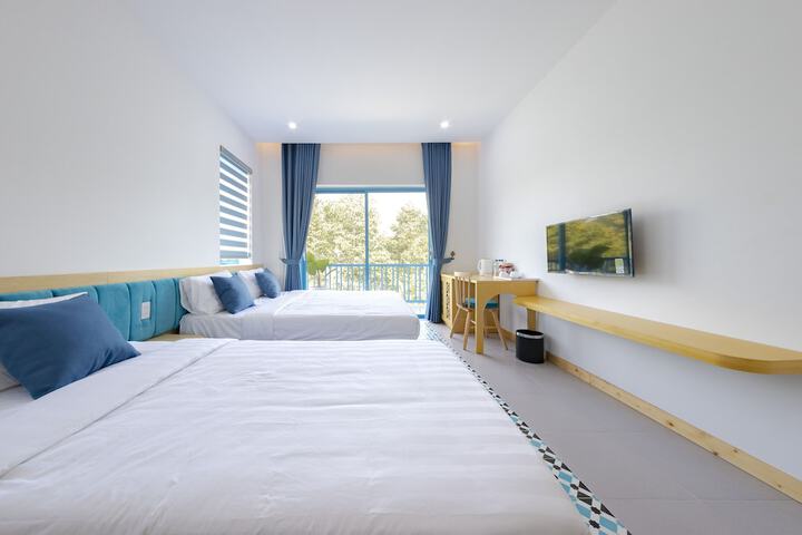 Room 20 of 46