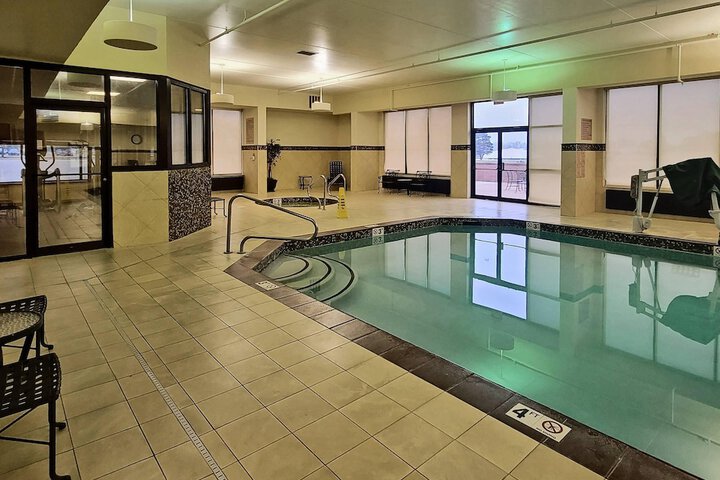 Pool 41 of 47