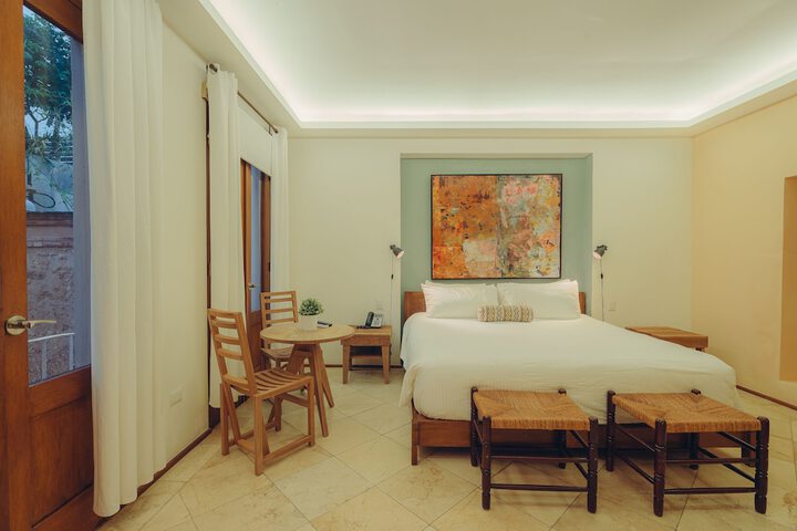 Room 17 of 68