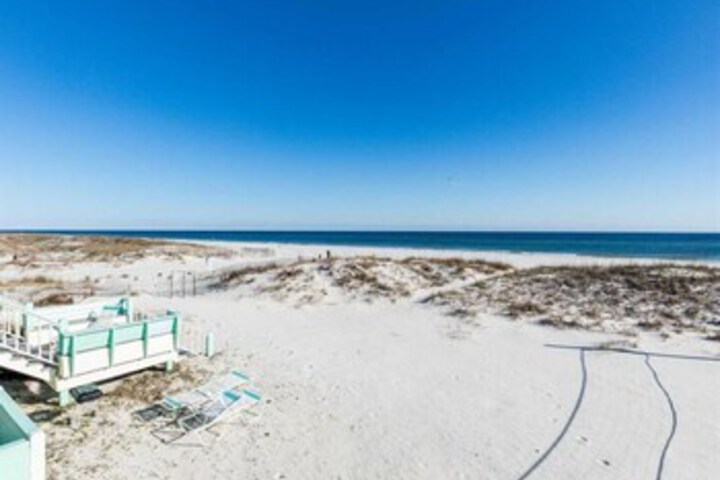 Beach 31 of 84