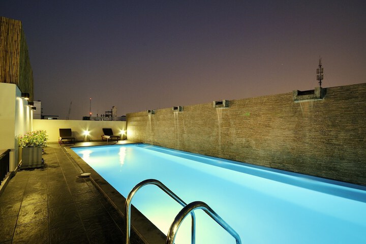 Pool 63 of 78
