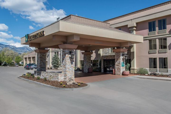 Hotel 65 of 68