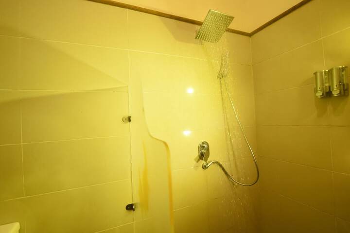 Room 33 of 55