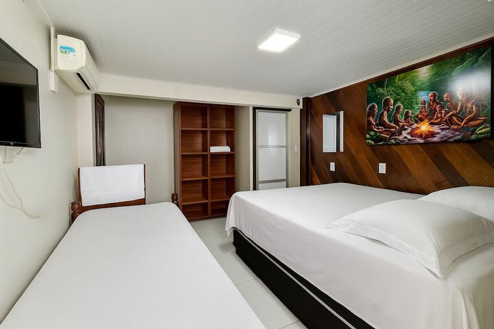 Room 30 of 47