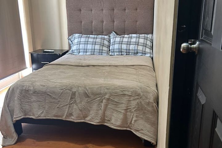Room 5 of 13