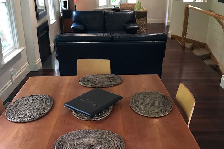 Room 16 of 54