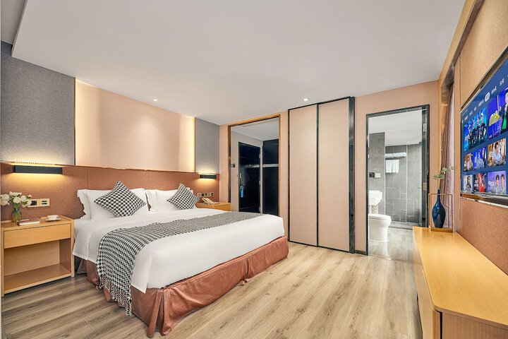 Room 20 of 52