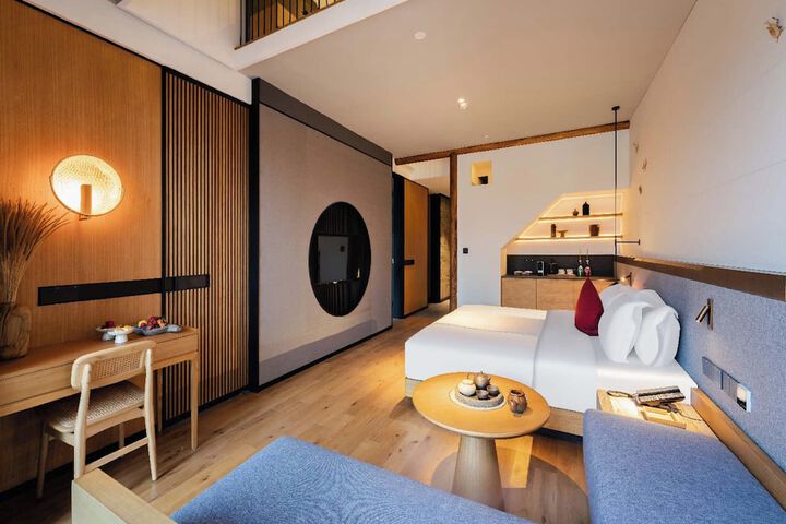 Room 46 of 127