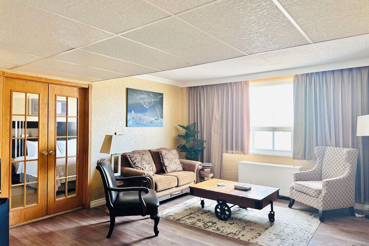 Room 21 of 35